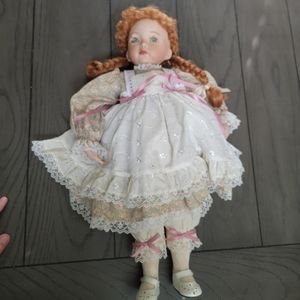 Emily By Dianna Effner 1991 Expressions Porcelain Doll Collectible Vintage. Gorg